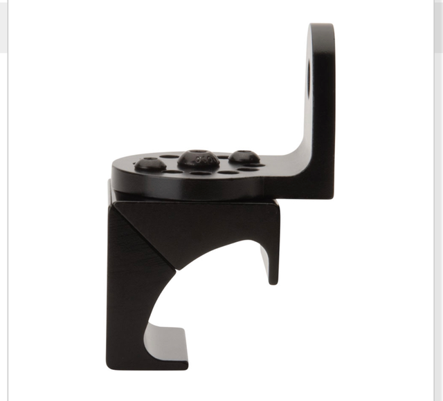 HEAVY DUTY ADJUSTABLE FLAG MOUNT PRO-FIT CAGES